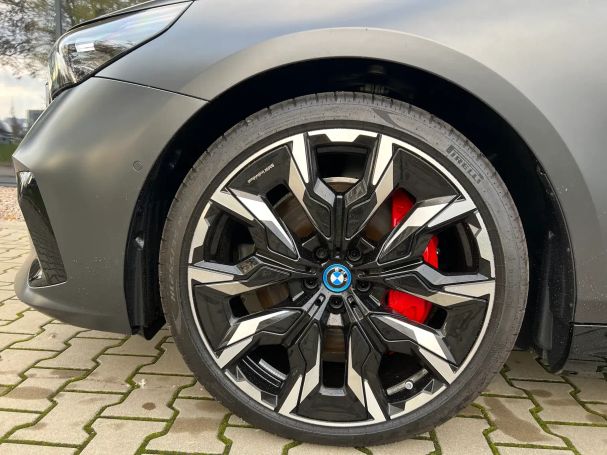 BMW i5 M60 xDrive 440 kW image number 7