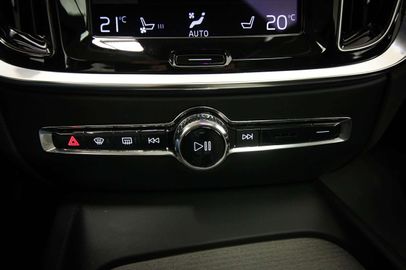 Car image 41