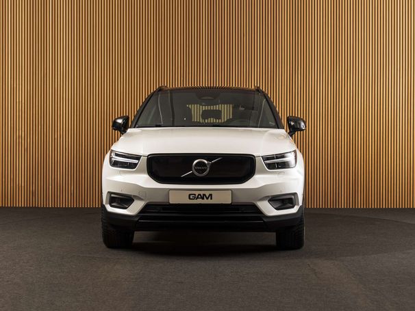 Volvo XC40 Recharge AWD 300 kW image number 8