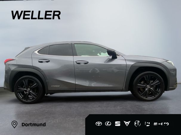 Lexus UX 250h 135 kW image number 17