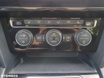 Car image 35