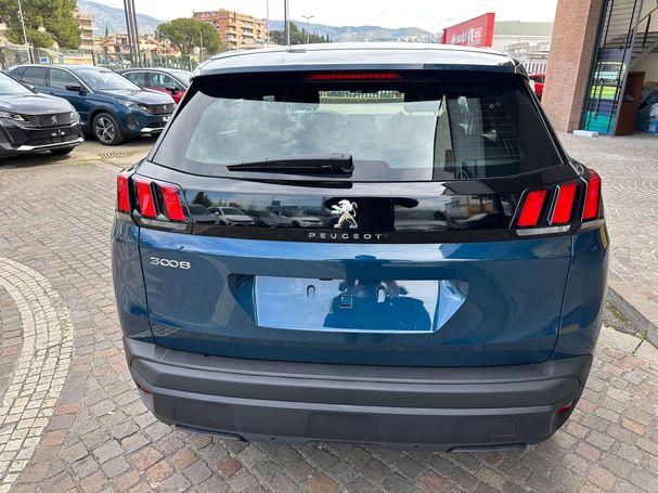 Peugeot 3008 1.2 Hybrid 100 kW image number 5