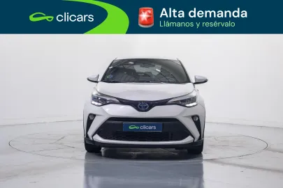 Car image 3