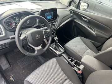 Car image 11