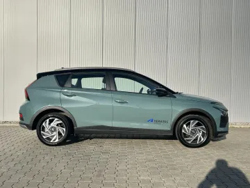 Car image 37