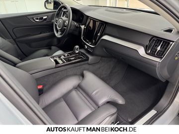 Car image 32