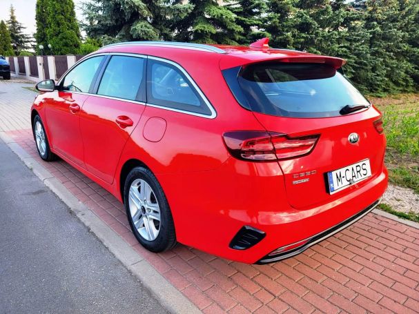 Kia Ceed 1.6 CRDi Edition 7 85 kW image number 4