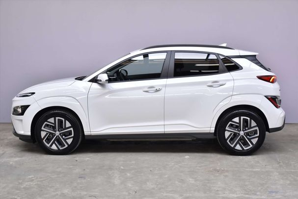 Hyundai Kona EV 150 kW image number 8