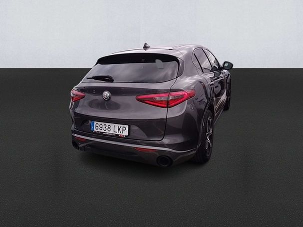 Alfa Romeo Stelvio 2.2 Q4 154 kW image number 4