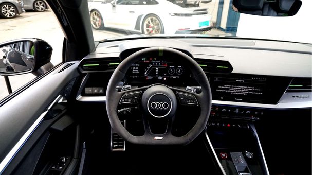 Audi RS3 2.5 TFSI quattro S tronic 294 kW image number 45