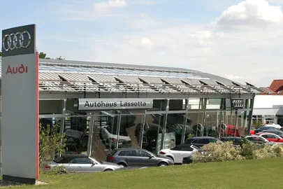 Car image 23