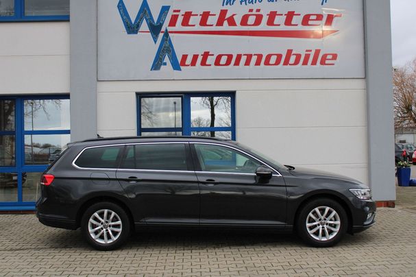 Volkswagen Passat Variant Business DSG 110 kW image number 4