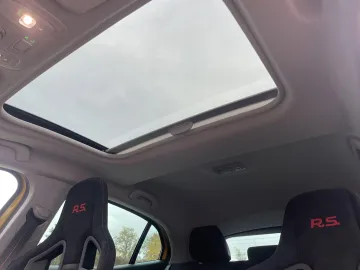 Car image 38