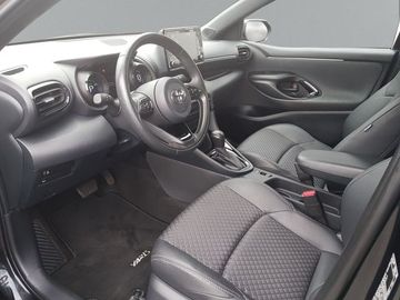 Car image 6