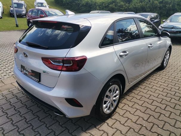 Kia Ceed 1.0 T-GDI 74 kW image number 3