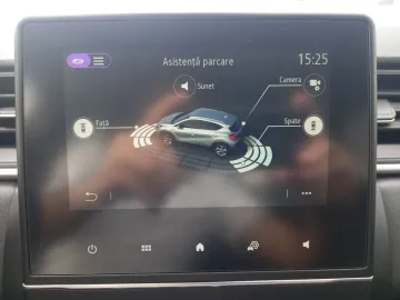 Car image 24