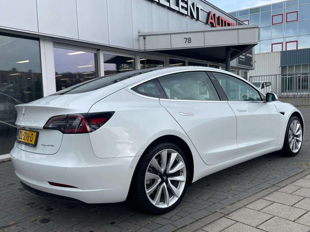 Tesla Model 3 Long Range AWD 258 kW image number 6