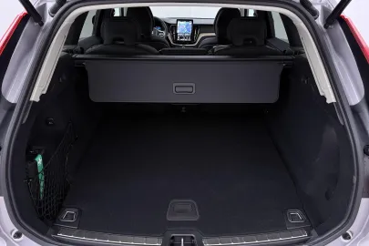 Car image 49