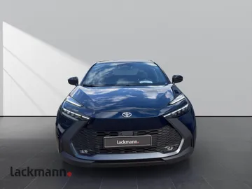 Car image 3