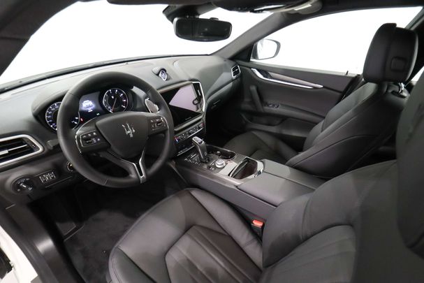 Maserati Ghibli GT 243 kW image number 9