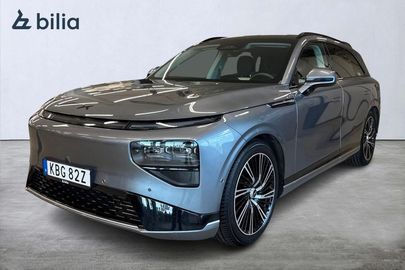 Car image 1