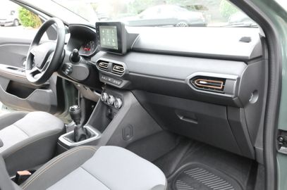 Car image 21