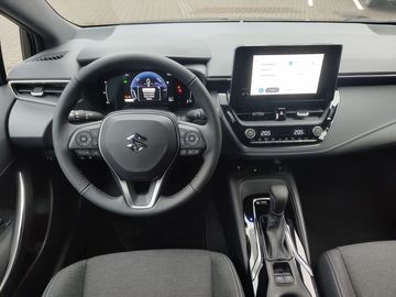 Car image 12