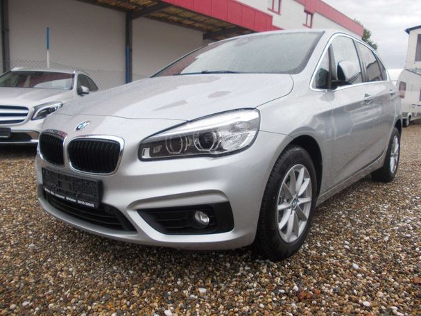 BMW 220i 141 kW image number 1