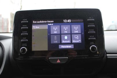 Car image 26