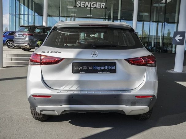 Mercedes-Benz GLA 250 e 160 kW image number 6