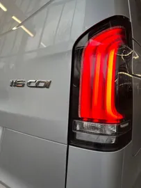 Car image 37