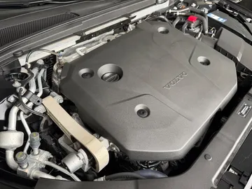 Car image 37