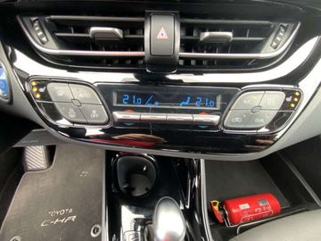 Car image 23