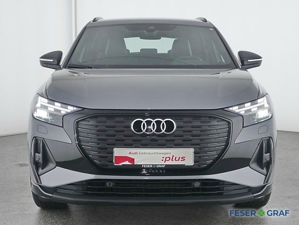 Audi Q4 35 e-tron S-line 125 kW image number 12