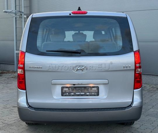 Hyundai H-1 2.5 CRDi 125 kW image number 5