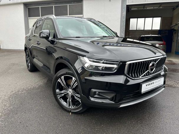 Volvo XC40 Plug-in Hybrid T4 Inscription Expression 155 kW image number 2