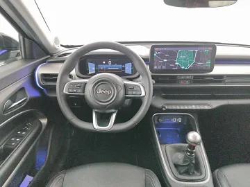 Car image 30