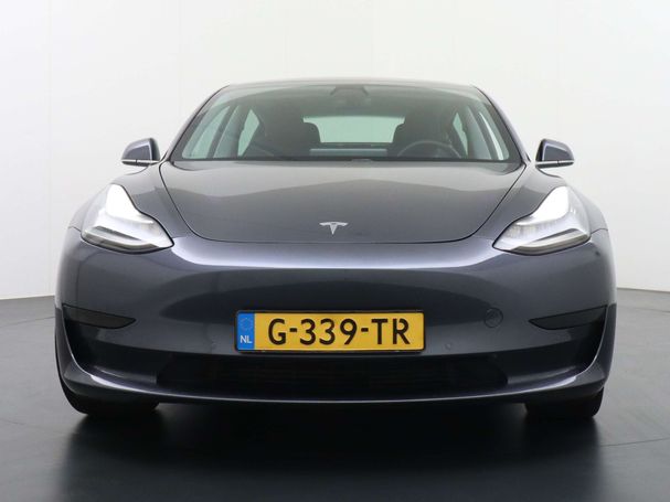 Tesla Model 3 60 239 kW image number 37