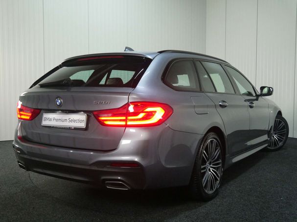 BMW 520i Touring 135 kW image number 2