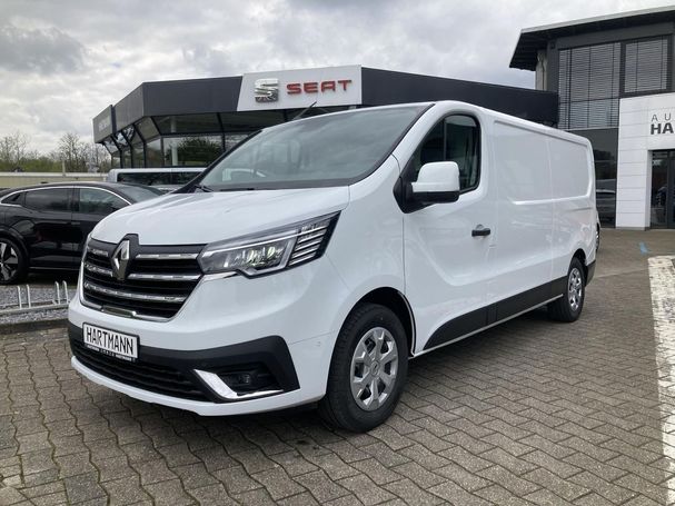 Renault Trafic E-Tech 90 kW image number 1