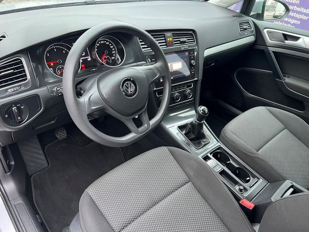 Volkswagen Golf 1.6 TDI Trendline 85 kW image number 17