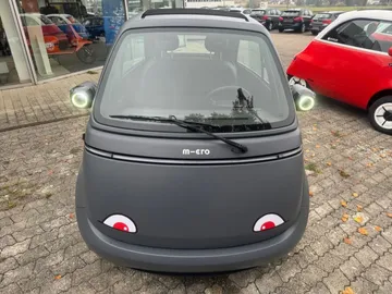 Car image 32