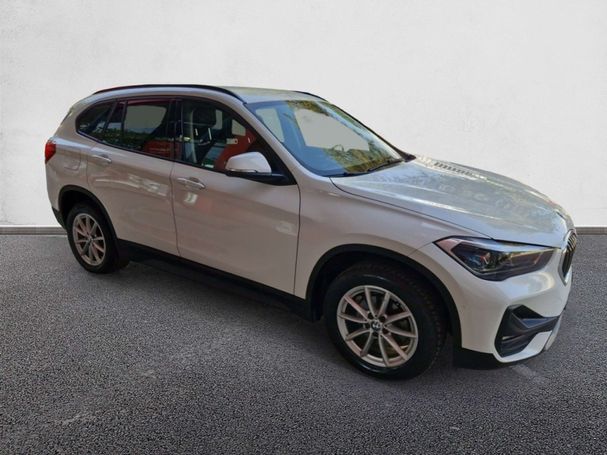 BMW X1 16d sDrive 85 kW image number 3