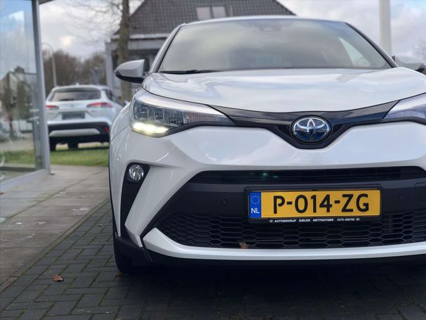 Toyota C-HR 2.0 Hybrid Style 135 kW image number 11