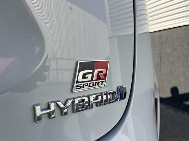 Toyota Yaris Cross 1.5 Hybrid GR SPORT 85 kW image number 16