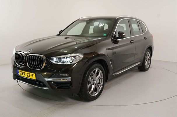 BMW X3 xDrive30e M 215 kW image number 2