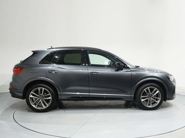 Audi Q3 35 TDI S tronic 110 kW image number 4