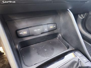 Car image 30