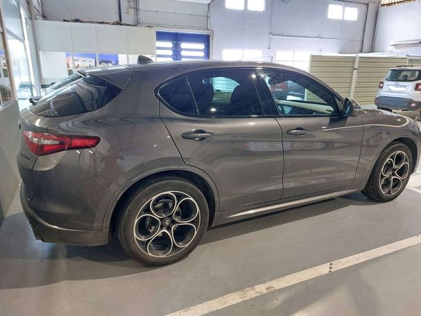 Alfa Romeo Stelvio 2.2 Q4 154 kW image number 6