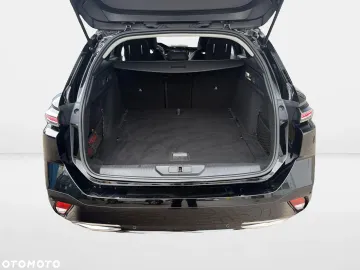 Car image 35